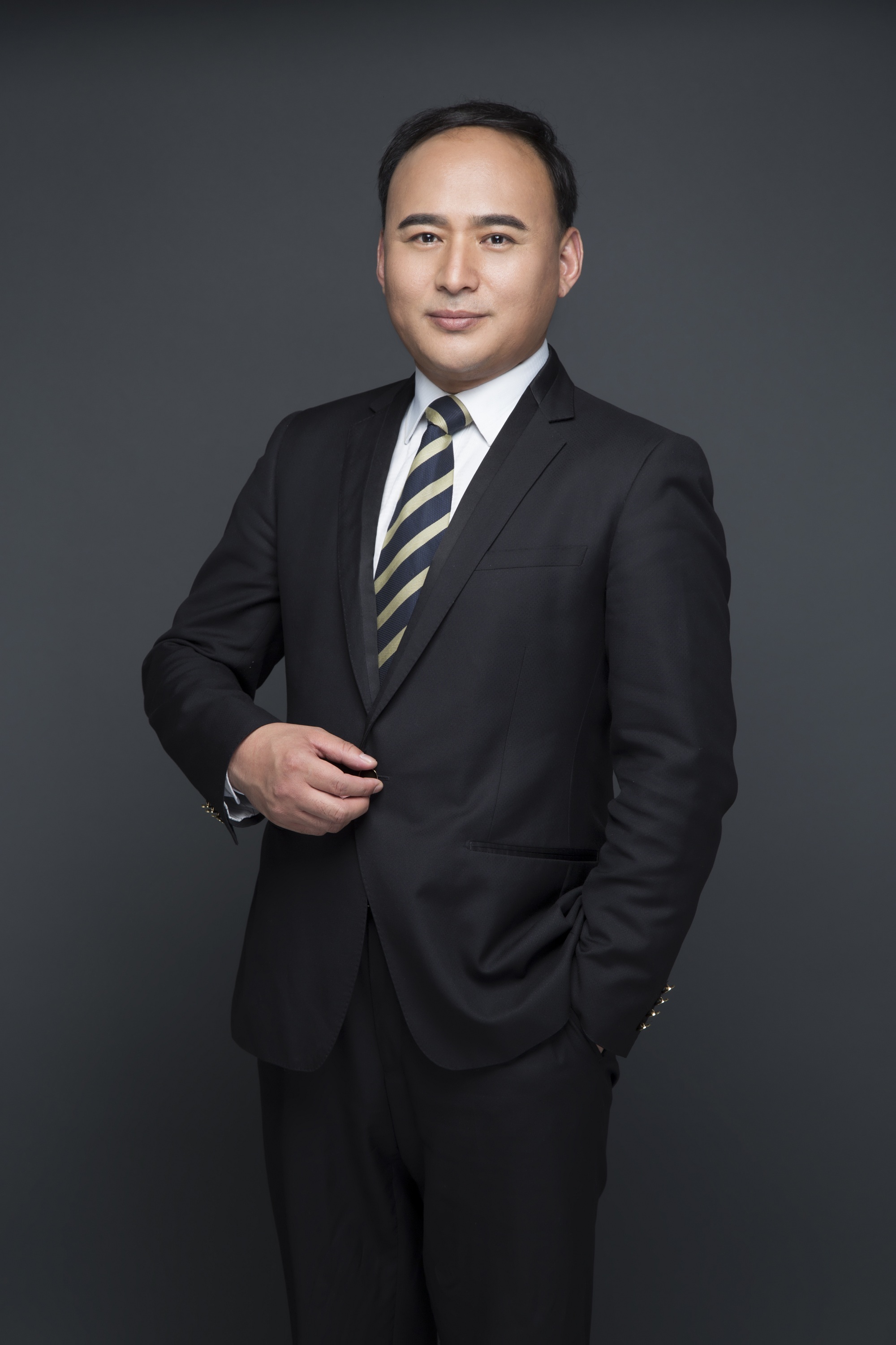 林镇宇 艺术总监 & 首席设计师
